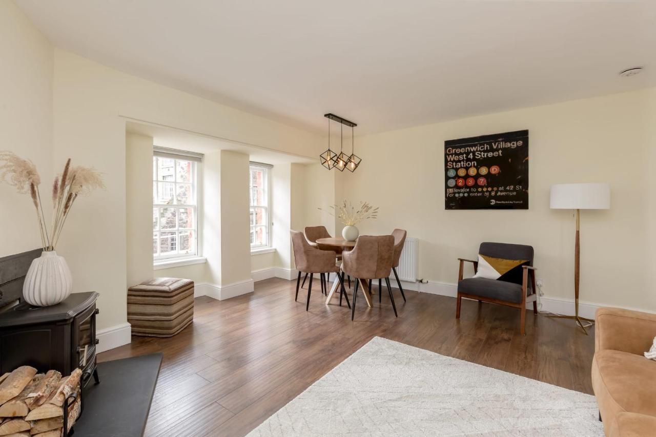 Guestready - Elegant 2Br Period Flat In Oldtown Apartment Единбург Екстериор снимка