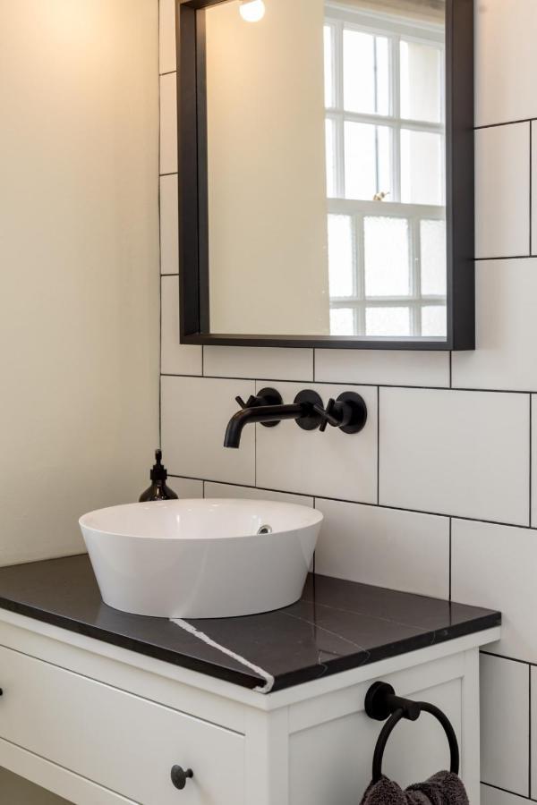 Guestready - Elegant 2Br Period Flat In Oldtown Apartment Единбург Екстериор снимка